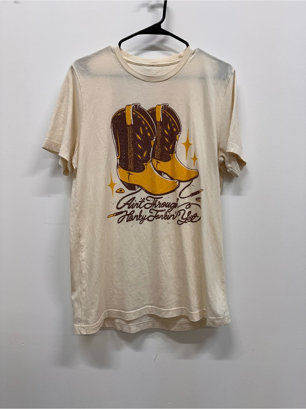 Brennen Leigh Vintage-Inspired Cream Graphic Tee with Yellow Boot Print